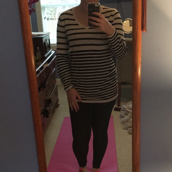 Striped top - Picture 3 of 3